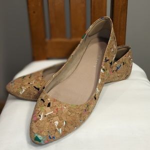 Kelly & Katie Pirassa light brown Ballet Flat- size 10